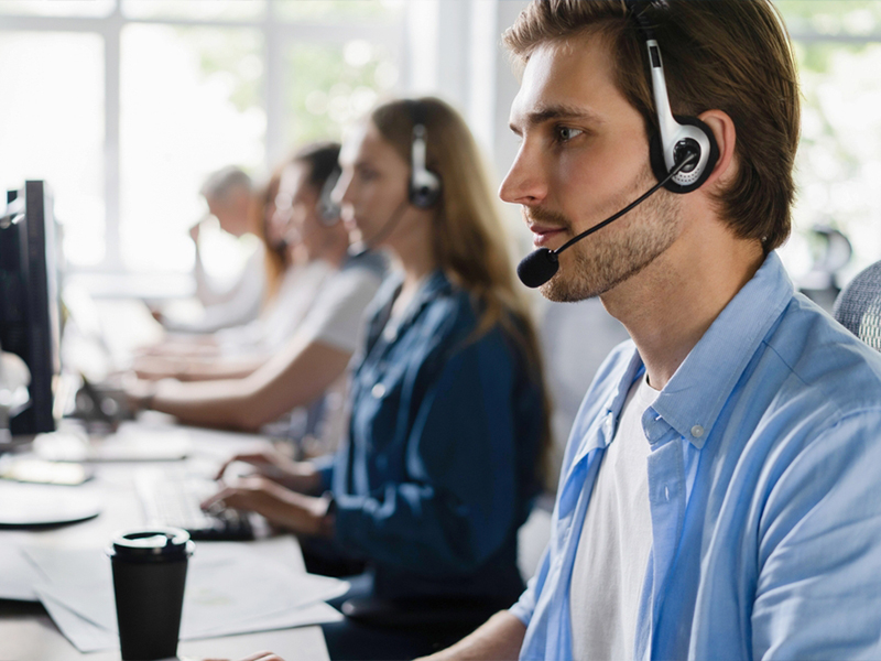 Dedicated Live Support, Real People, Real Help